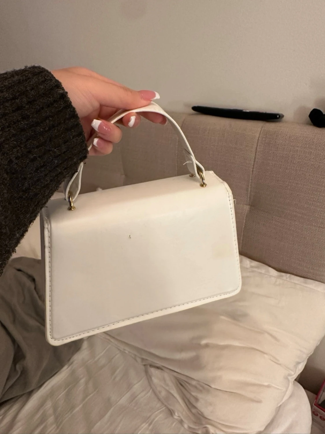 Vit väska - 1