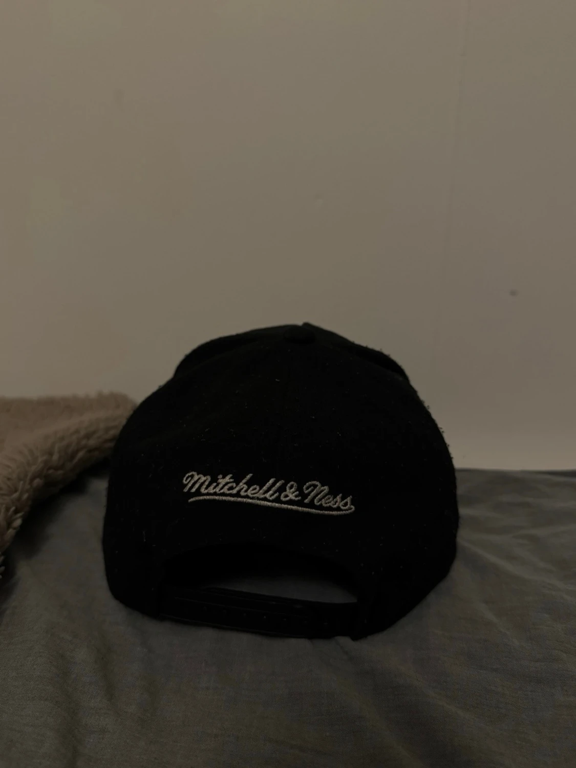 Svart keps Mitchell & Ness 120 Years - 1