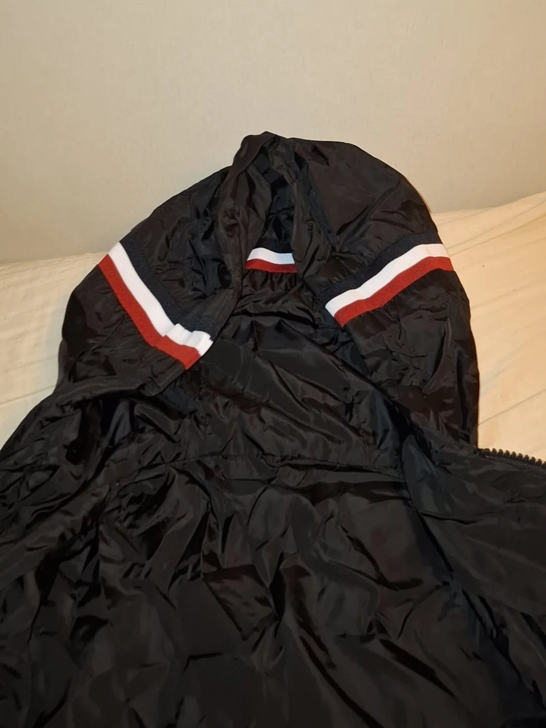 Svart vindjacka från Moncler - 4