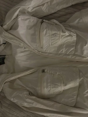 Peak performance jacka vkt - Jackan sälja inte längre, passar mig som är ca 165! ❤️