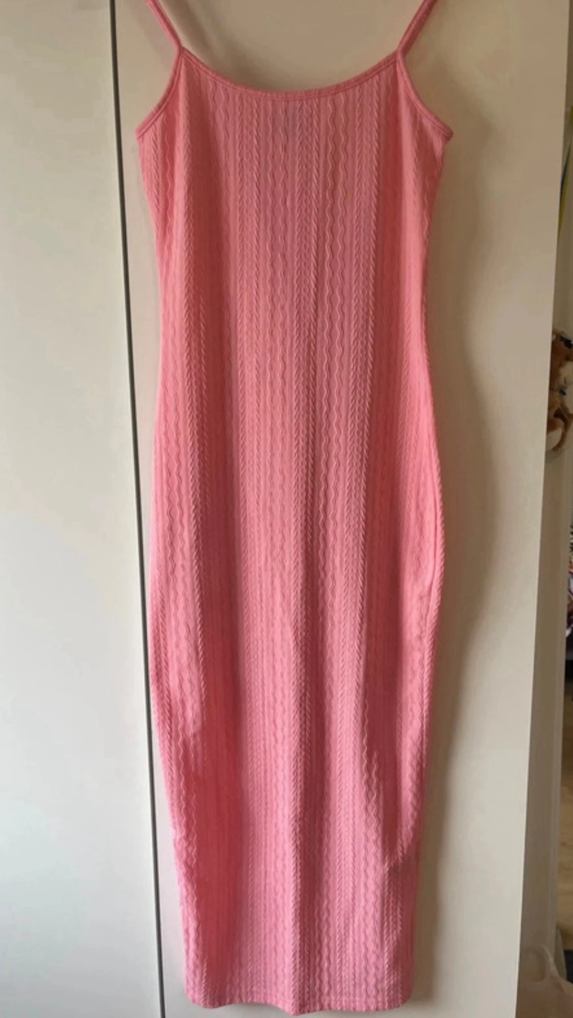 Rosa ribbad långklänning - 3