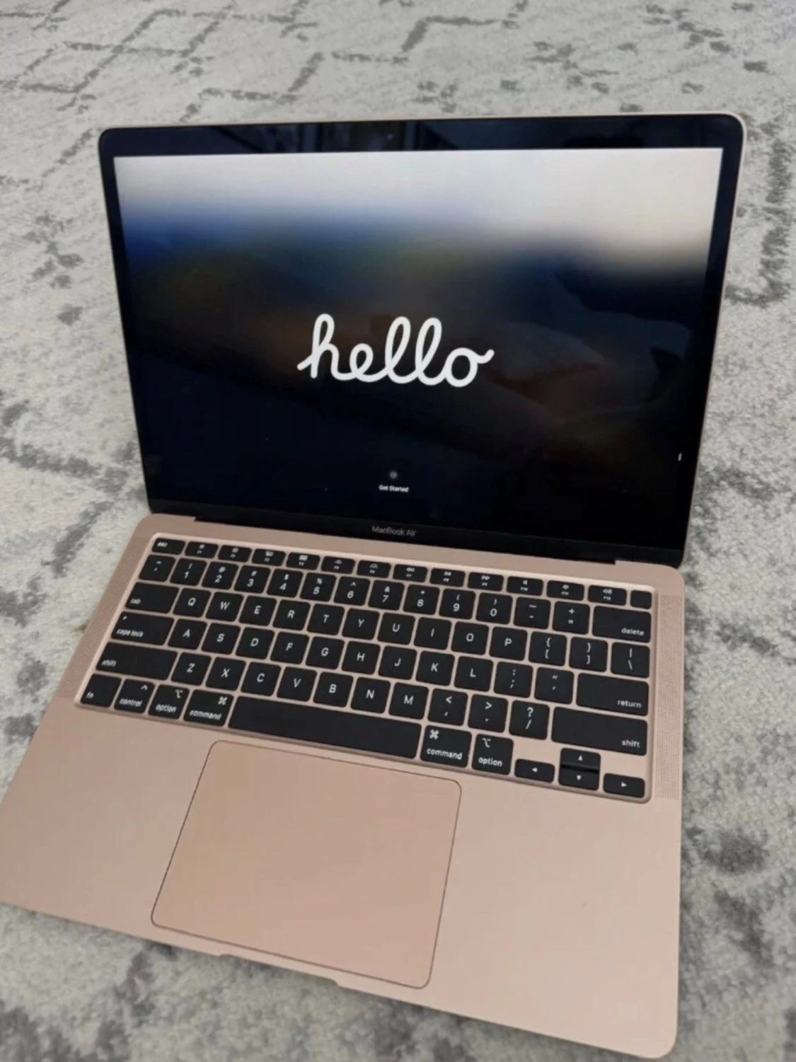 MacBook Air i guld 2020