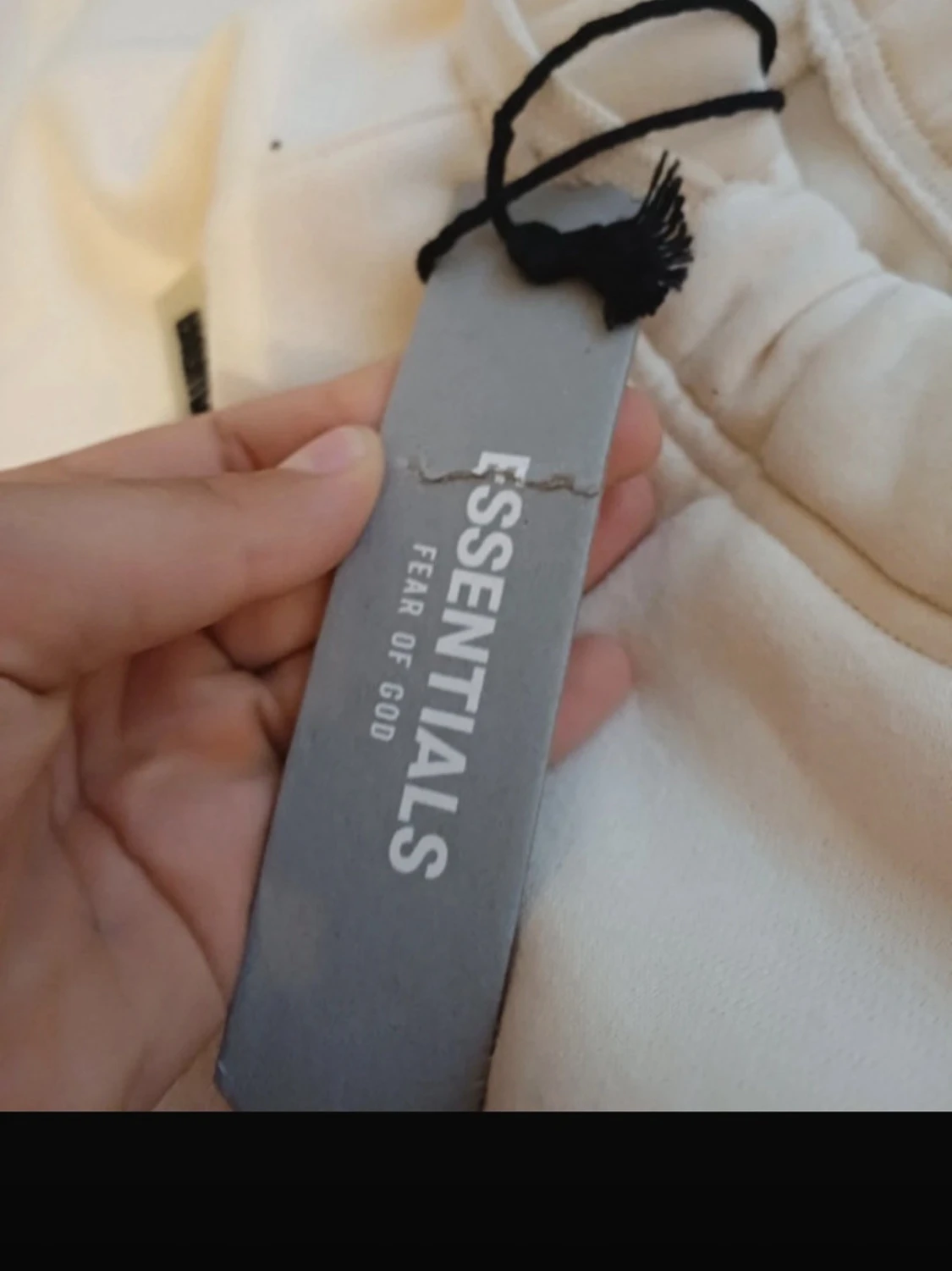 Beige shorts från Fear of God Essentials - 5