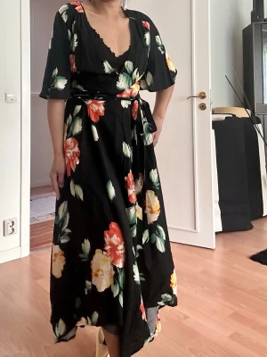 Summer wrap dress - It’s a wrap dress. Very pretty