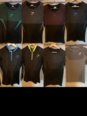 Sällsynta träningströjor Gymshark - Säljer flera Gymshark tröjor. 1 för 650, och alla för 4000kr. De är alla rep. Storlek:S. Pris går att diskutera vid snabb affär