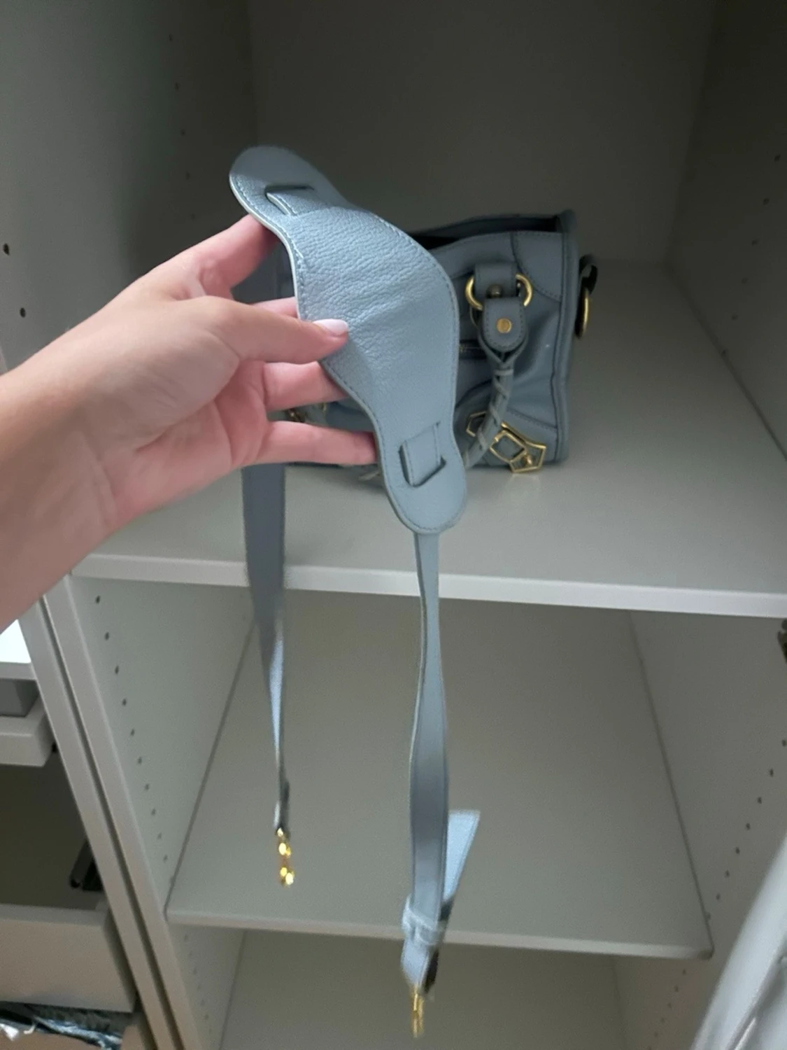 Ljusblå  handväska  - 2