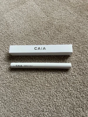 Perfekt lip  - Helt ny, nypris 225kr mitt pris 69kr men priset går att diskuteras, säljer även fler Caia produkter💞