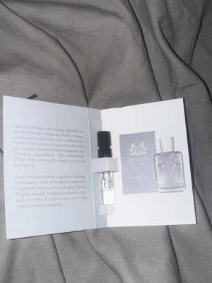 Parfums de Marly Castley - Säljer 16 stycken PDM tester. 4 av layton Exclusif, 4 av Castley, 5 av Pegasus Exclusif, 1 av Delina EDP, 1 av Delina La Rosée, 1 Delina Exclusif. Pris kan vi komma överens om