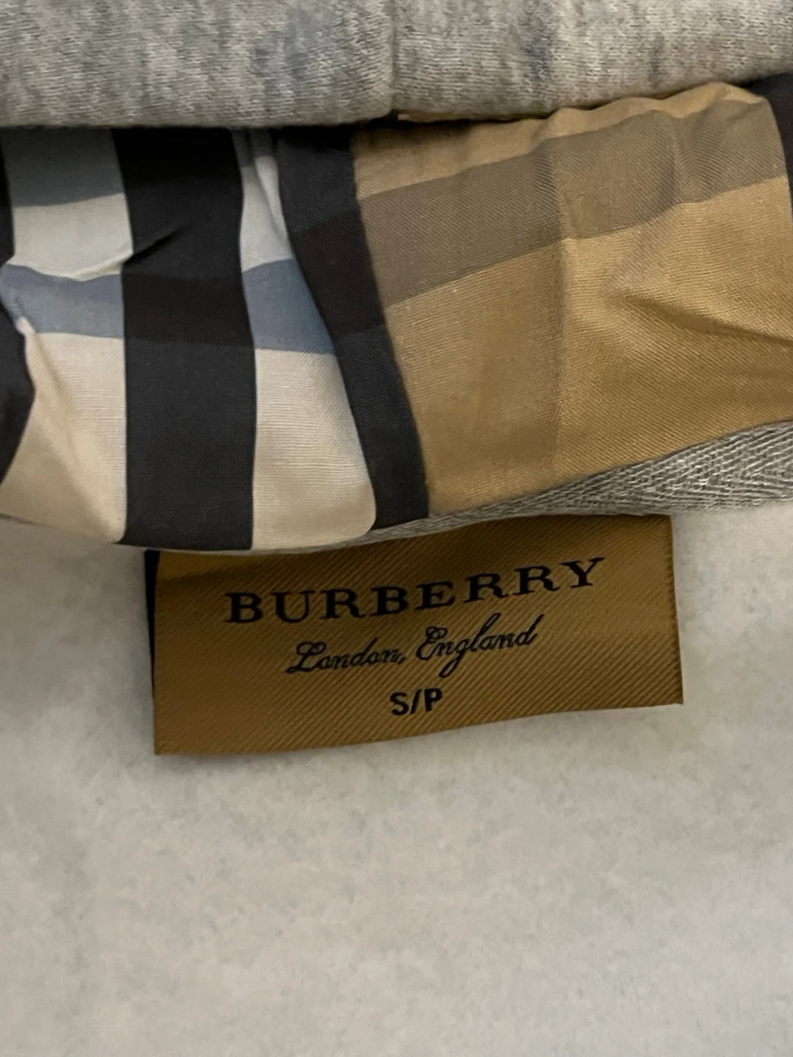 Grå zip hoodie från Burberry - 1
