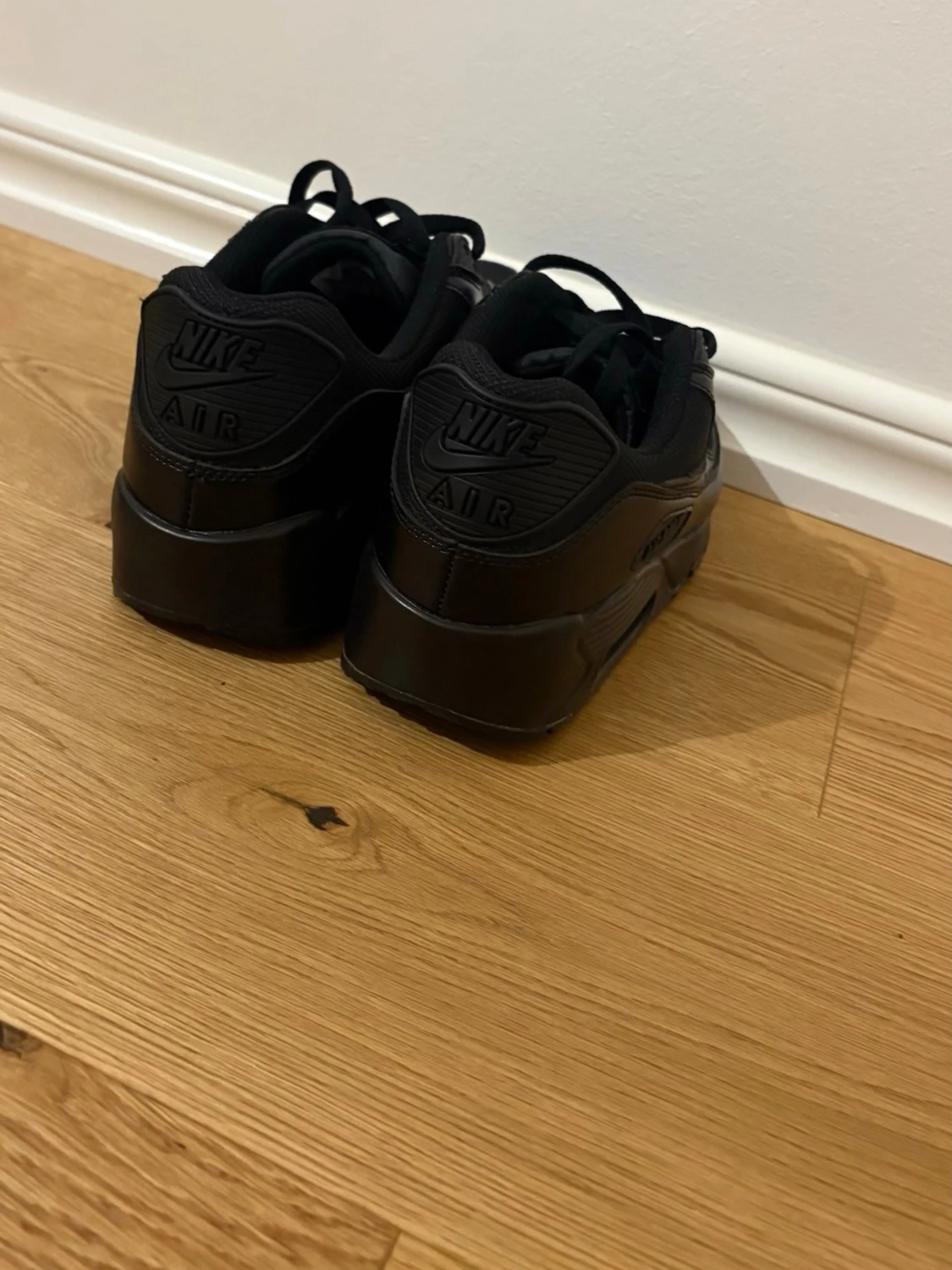 Svarta Nike Air Max 90 sneakers - 3