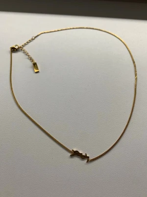 Guld halsband - aldrig använt