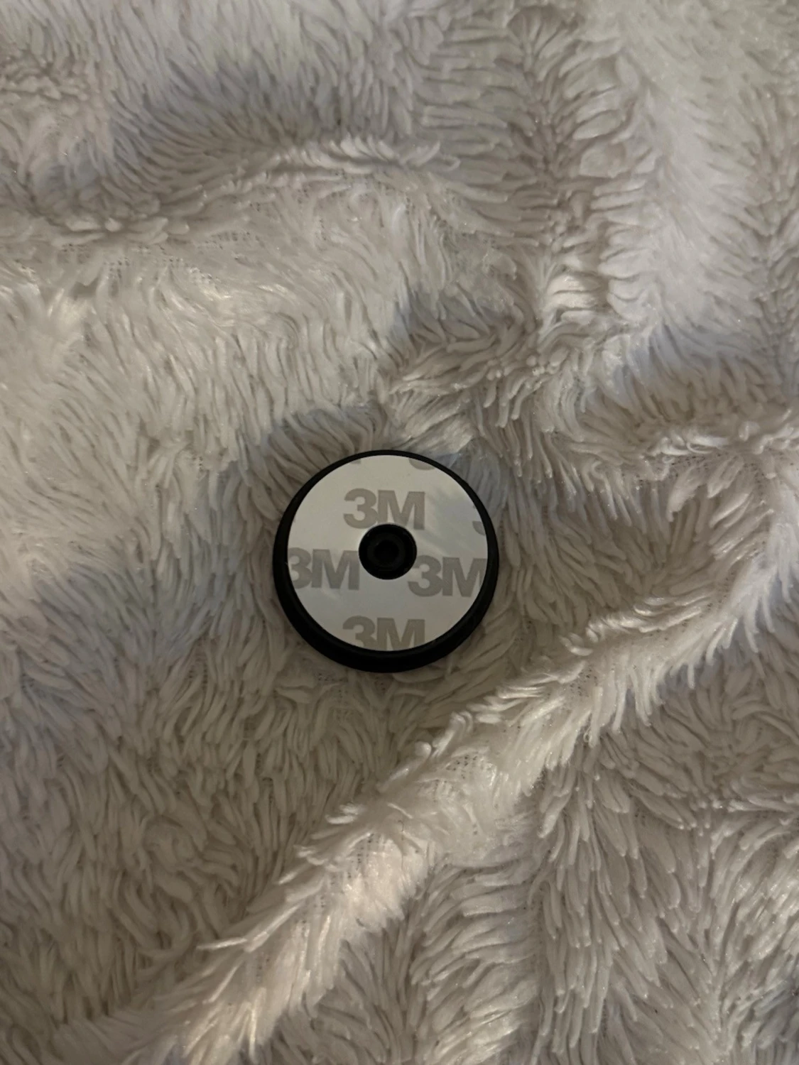 Svart popsocket med lila text - 2