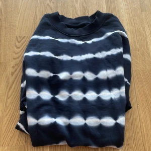 157 tröja - Lager 157 tröja. Bra skick. Använd: 2 gånger. 