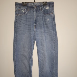 Jeans  - Loose straight, high waist Storlek 40