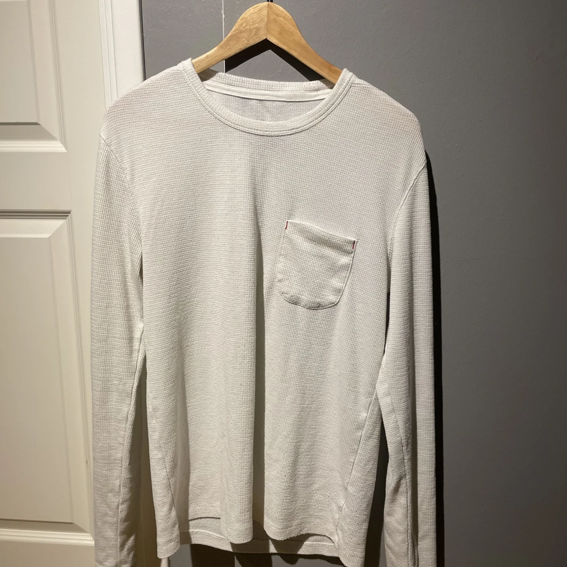 Stickad långärmad tröja