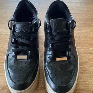 Nike - Nike airforce. Strl. 38,5