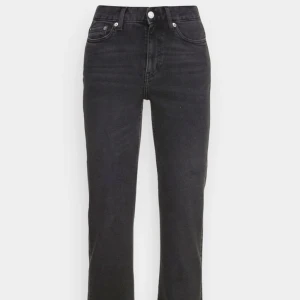 TWIG mid straight weekday jeans - Fina, använda Max 8 gånger