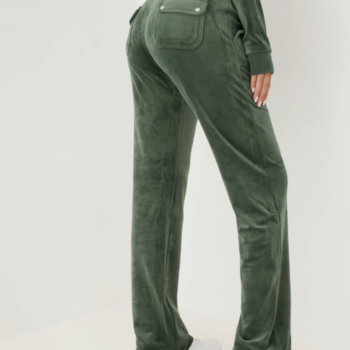 Dark moss green juicy  - 90