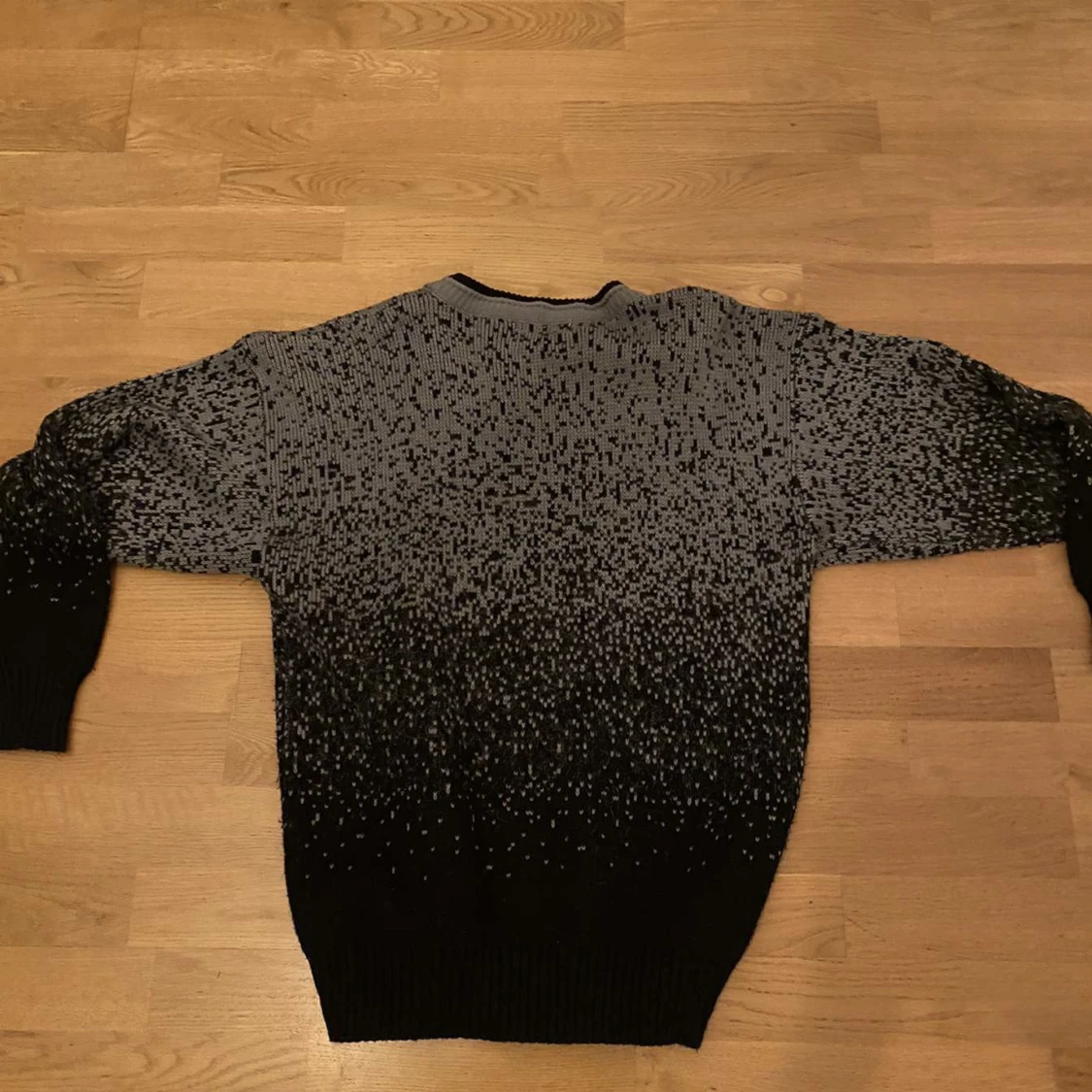 Stickad tröja  - 90