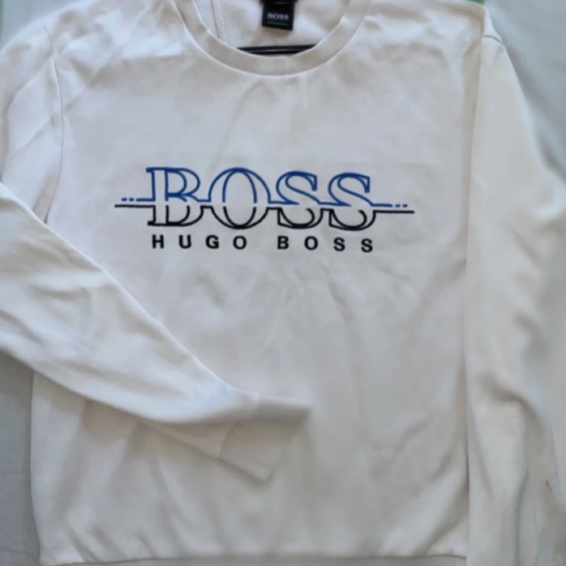Hugo boss Sweatshirt storlek M - 90