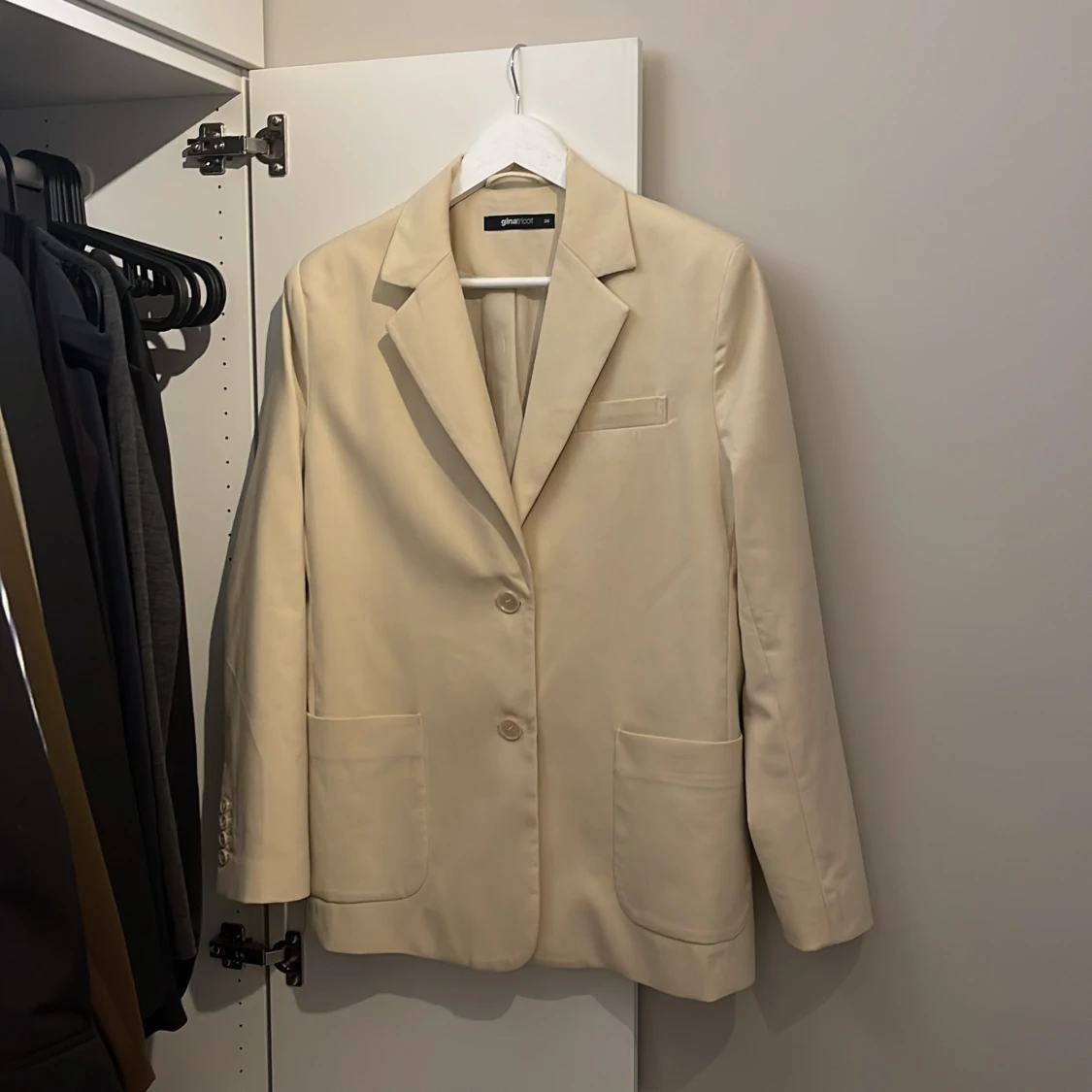 Beige oversize kavaj