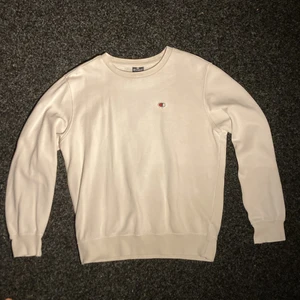 Champion tröja - Strl M 22” pit to pit 25,5” shoulder to bottom