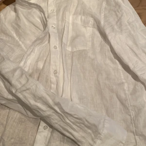 Hm linneskjorta st xs - Hm linneskjorta vit storlek xs nypris: 200 kr frakt: 39 kr