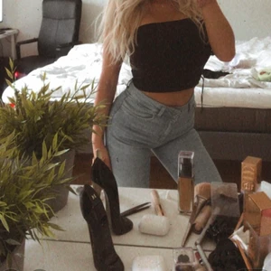 Jeans Bikbok  - Ljusa jeans från Bikbok. Storlek xs. Knappt använda 