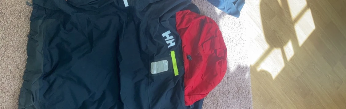 Helly Hansen jacka  - 90