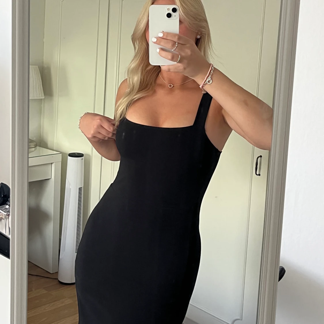 Svart klänning  - 90