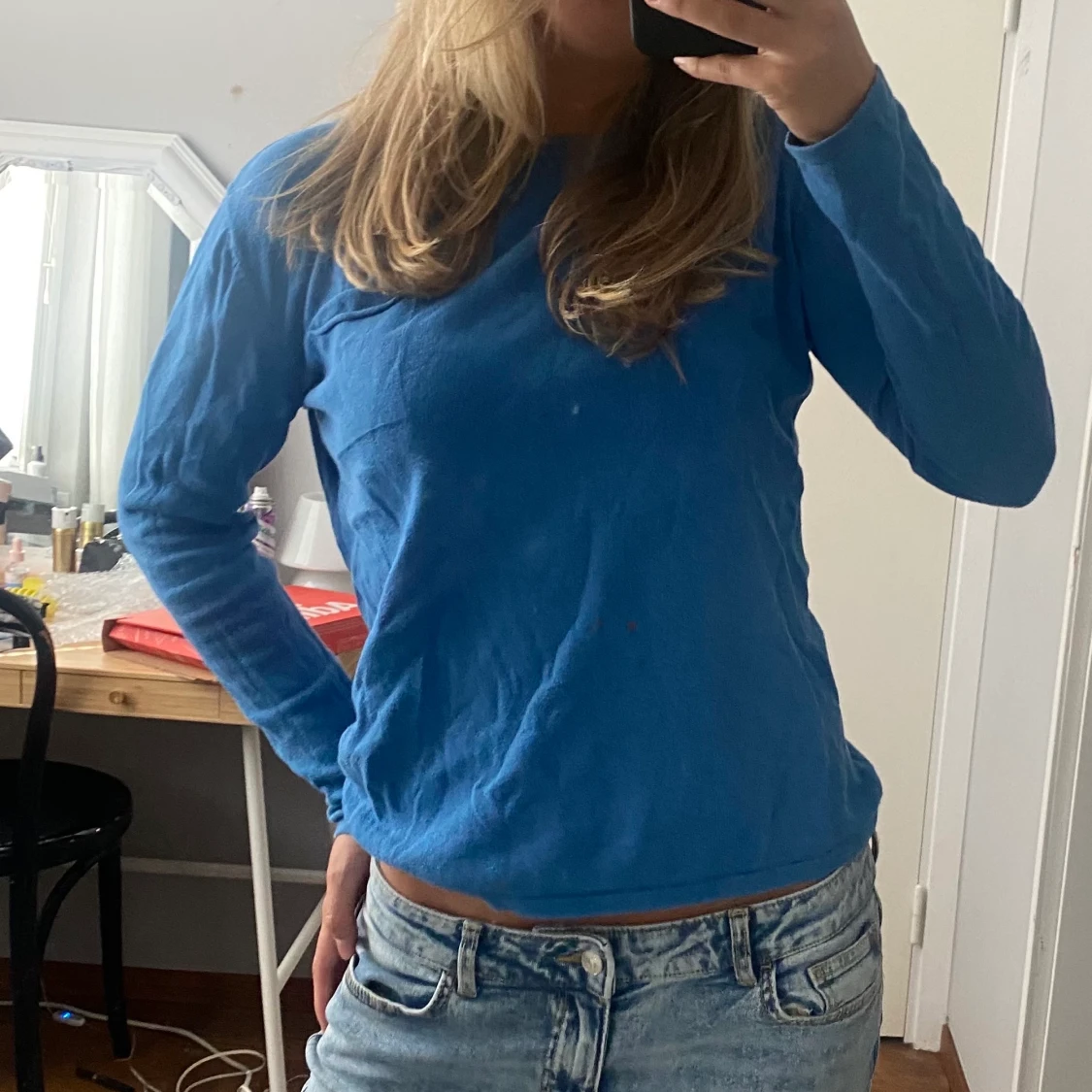 Blå tröja - 90