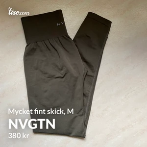 Nvgtn  - Super fina tighs i mycket bra skick. Storlek M. Pris går att diskutera vid snabb och smidig affär.