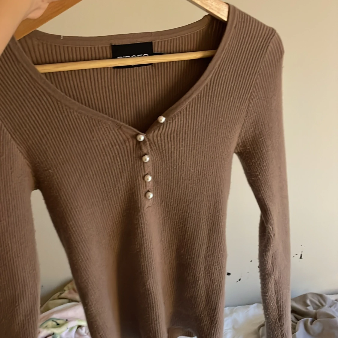 Brun tröja  - 91