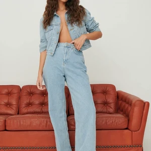 Jeans - Fina jeans från nakd i storlek 34. Fint skick! Nypris 399! 