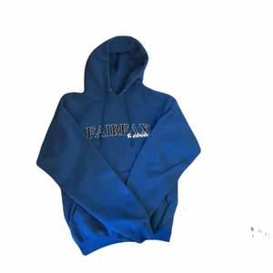  Champion hoodie  - Shampion hoodie  Storlek s  Pris 199kr  Fraktar eller möts upp i Gbg 