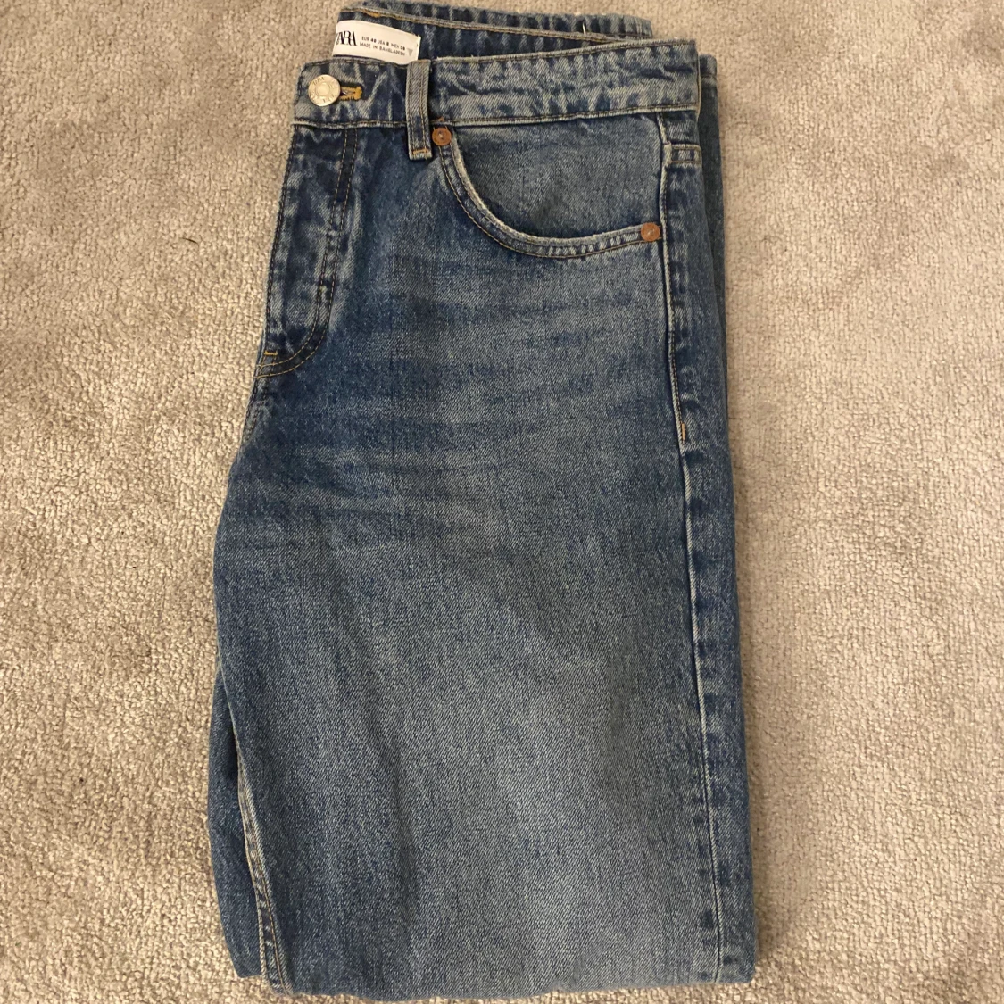 Lågmidjade jeans från Zara strl 40 - 91