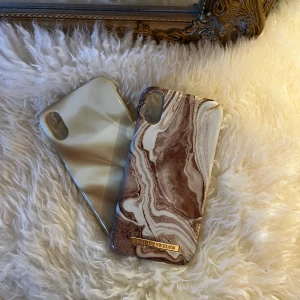 Ideal of Sweden - Säljer mina älskade Ideal of Sweden skal till iPhone xr då jag precis köpt en ny mobil⚡️🤩 75kr/styck eller båda för 100kr💓 Dm gärna för fler bilder💗 Kan mötas upp eller frakta💕