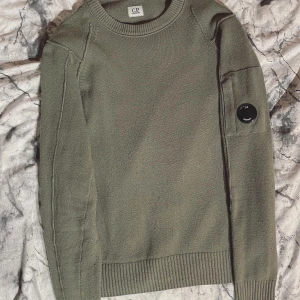 Cp Company Wool Sweatshirt - Cp Company Wool Sweatshirt Great Condition, tags ingår Nypris:2400kr