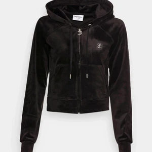 Juicy couture  - Säljer denna super fina juciy couture kofta som är i ganska bra sick