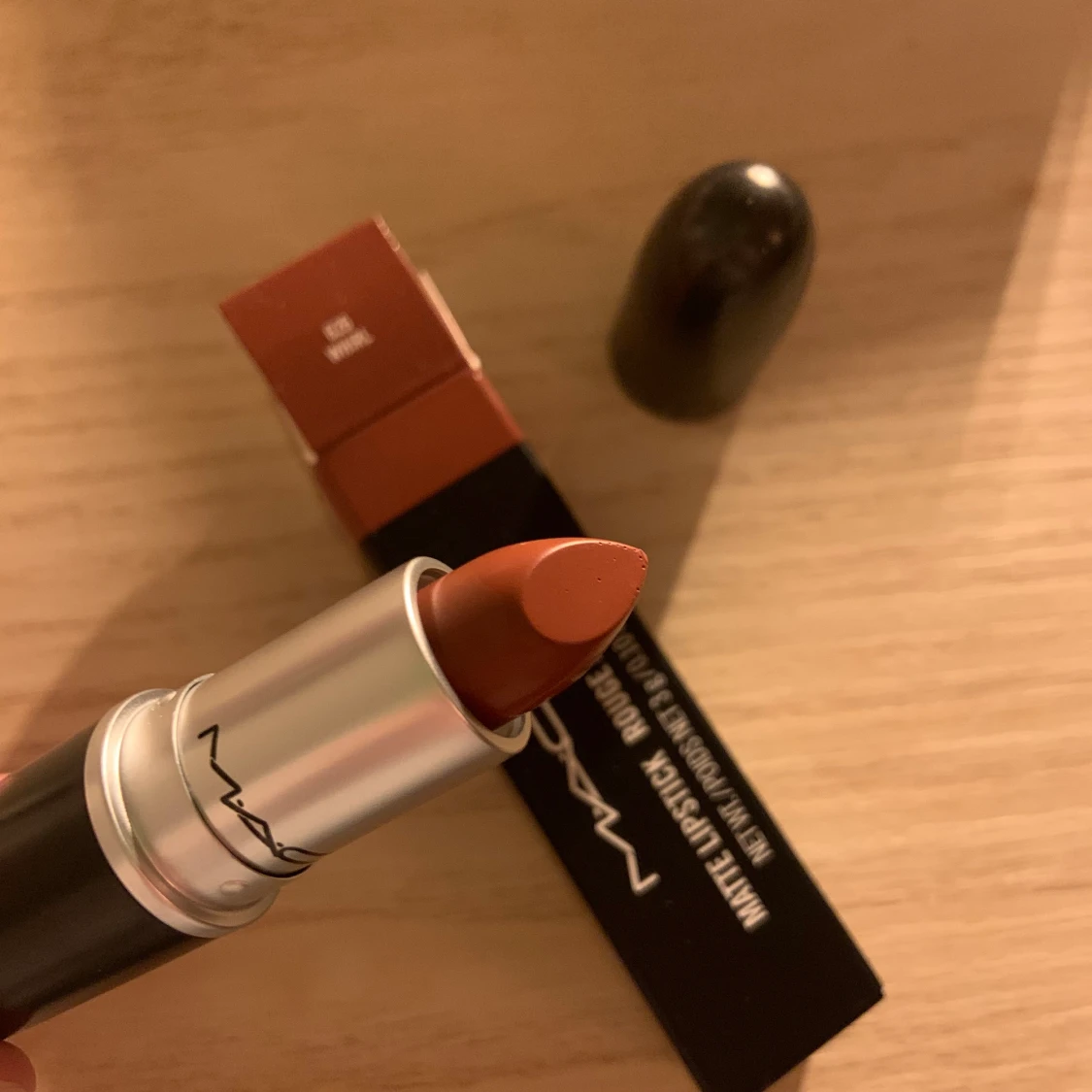 MAC läppstift i Whirl (helt nytt) - 90