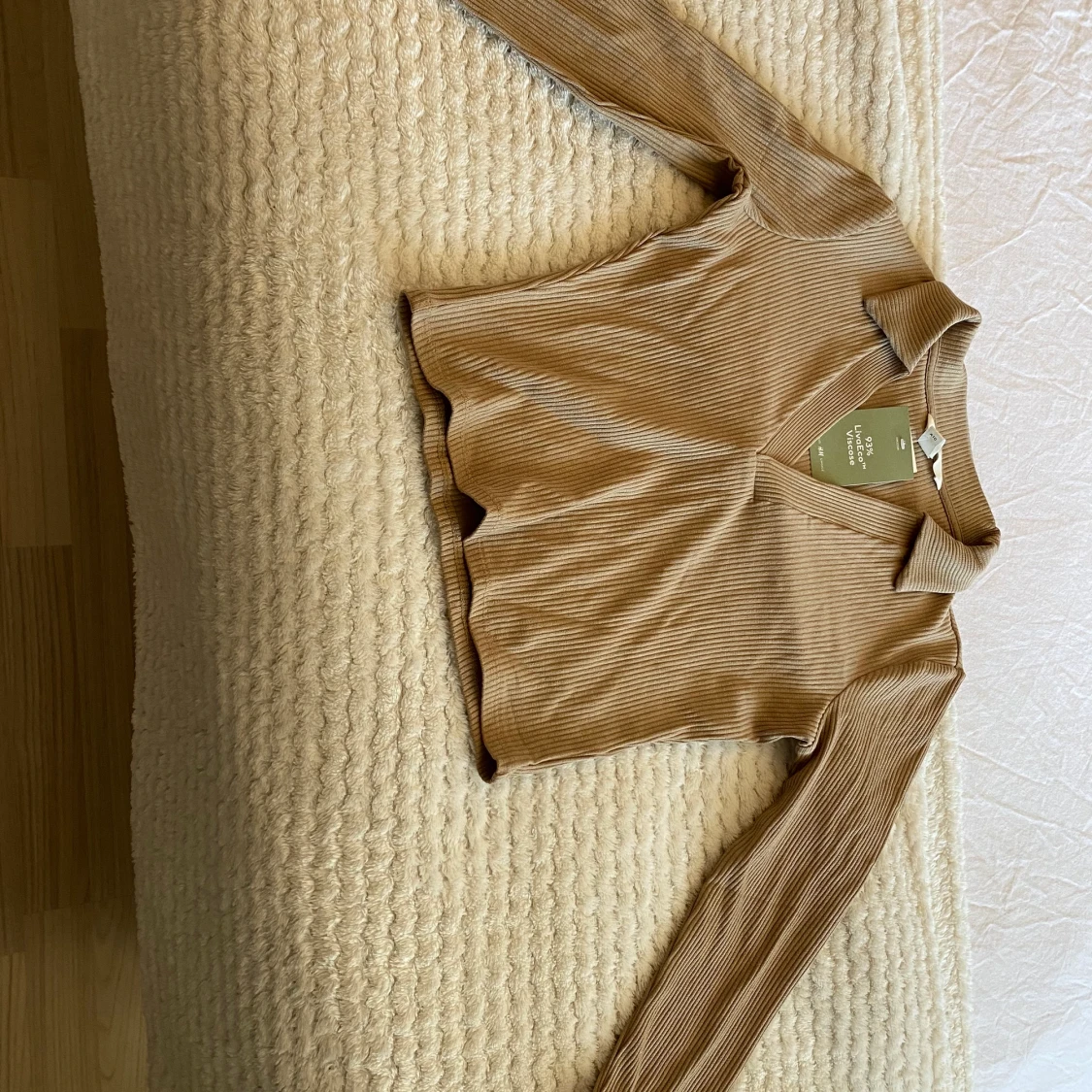 Ribbad topp med krage strl xs - 90