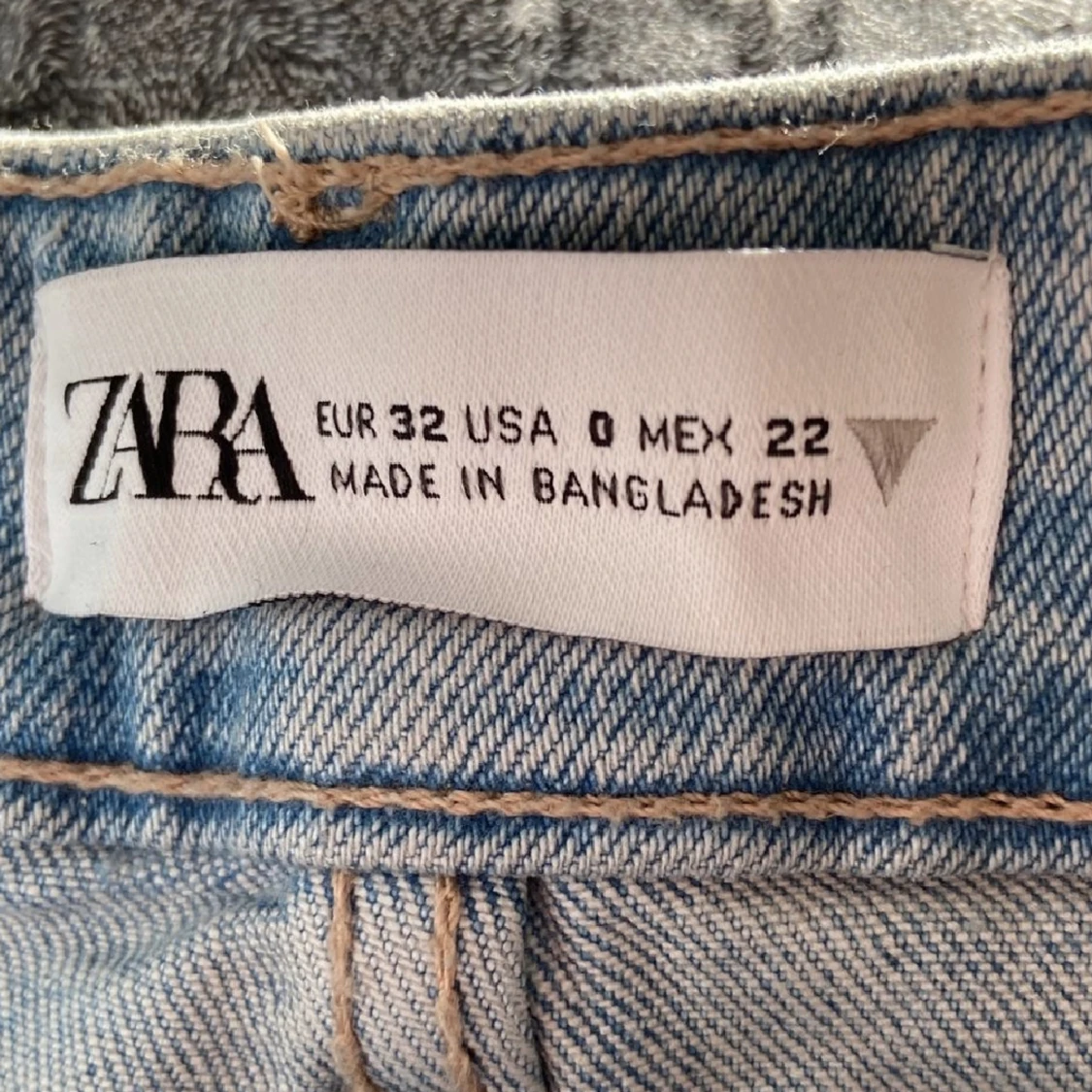 Zara jeans shorts  - 91