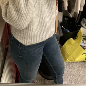 Gina Tricot jeans  - Superfina LEAH jeans från Gina Tricot, endast testade🥰