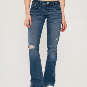 INTRESSEKOLL på mina boutcut jeans från LTB  - Intressekoll på dessa skit snygga jeansen i jättebra kvalite som jag köpte för bara någon månad sedan. De är väldigt stora i midjan på mig och därför kanske jag väljer att sälja dem. Skriv för fler bilder och mer detaljer! 