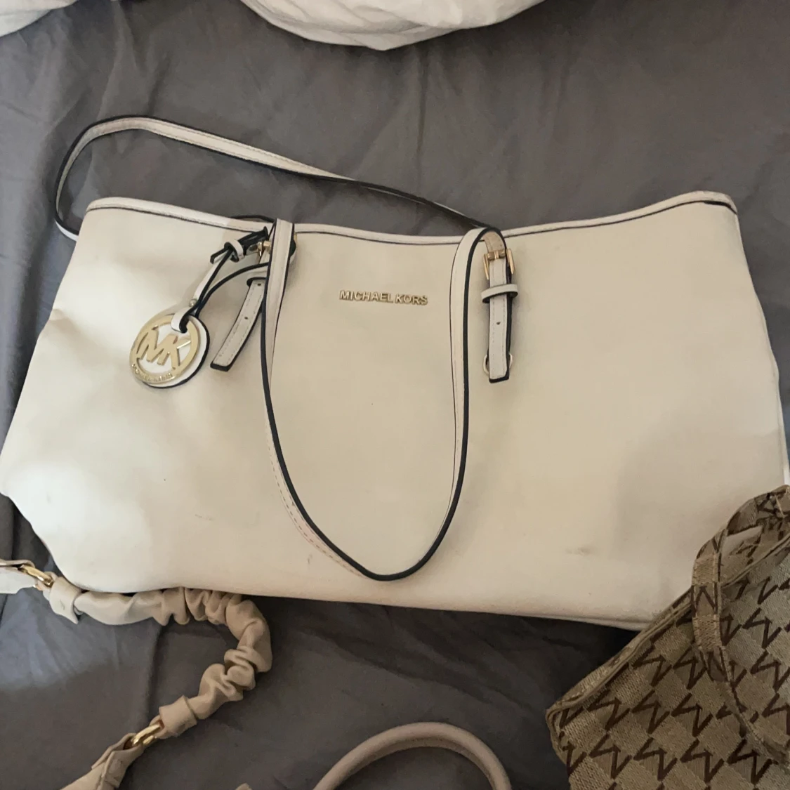 Väskor & jacka - 91