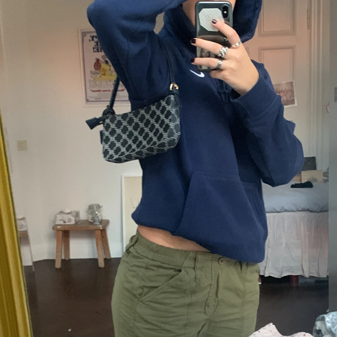 Axelväska från lindex - 90