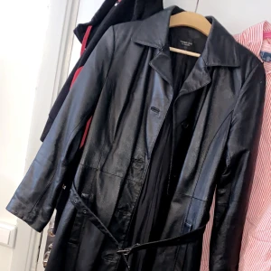 Skinn kappa - Skinn kappa lång!  Går inte att köpa i dagens läge. 