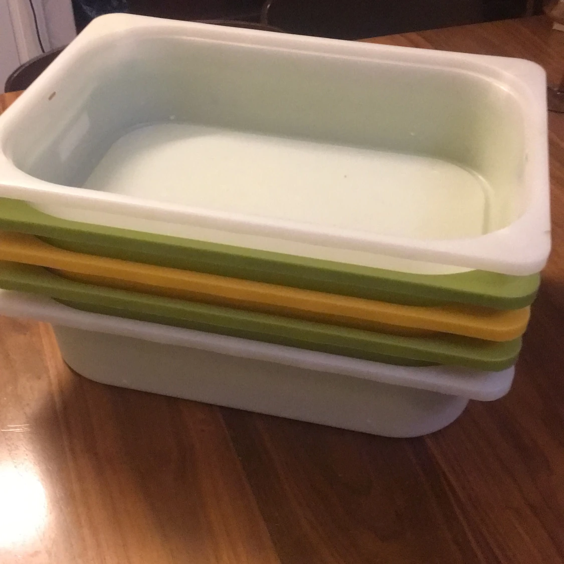 5 st förvaringslådor 