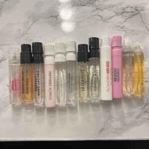 Parfym - Massa små test parfymer som kan va bra att ha i väskan eller om man vill testa sig fram vilken man gillar bäst. Några av de märkena är women’secret, Marc Jacobs, Calvin Klein, Kenzo, Le couvent och massa mer. Varje flaska har ca 2ml i sig.