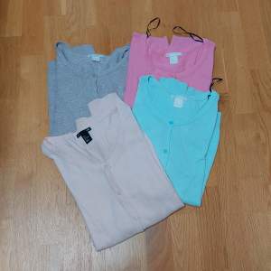 H&M colorful tops. Perfect to put over a short sleeved shirt. Beautiful colors. Each one costs 29kr or all four for 100kr
